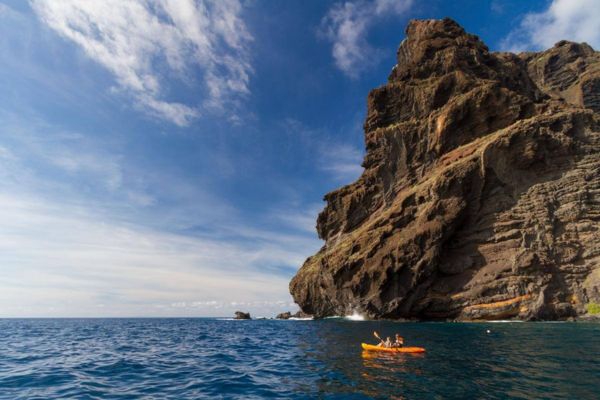 Was kann man im Suden Teneriffas tun Die Klippen von Los Gigantes besuchen